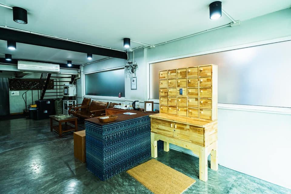Go Inn Khaosan Road Bkk โกอินน์ ตรอกข้าวสาร Bangkok Exteriör bild