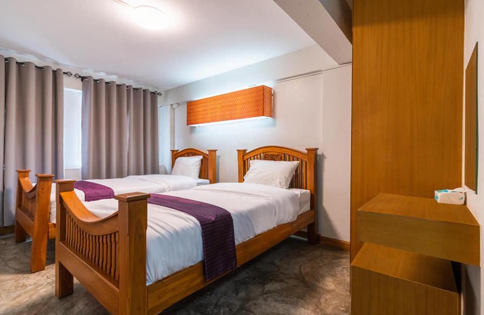 Go Inn Khaosan Road Bkk โกอินน์ ตรอกข้าวสาร Bangkok Exteriör bild